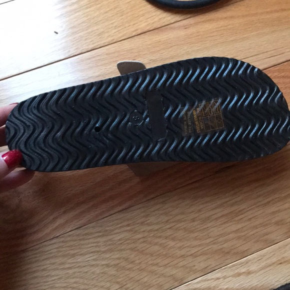 BIRK Like Beige Slides with Buckles NEW - Picture 6 of 6